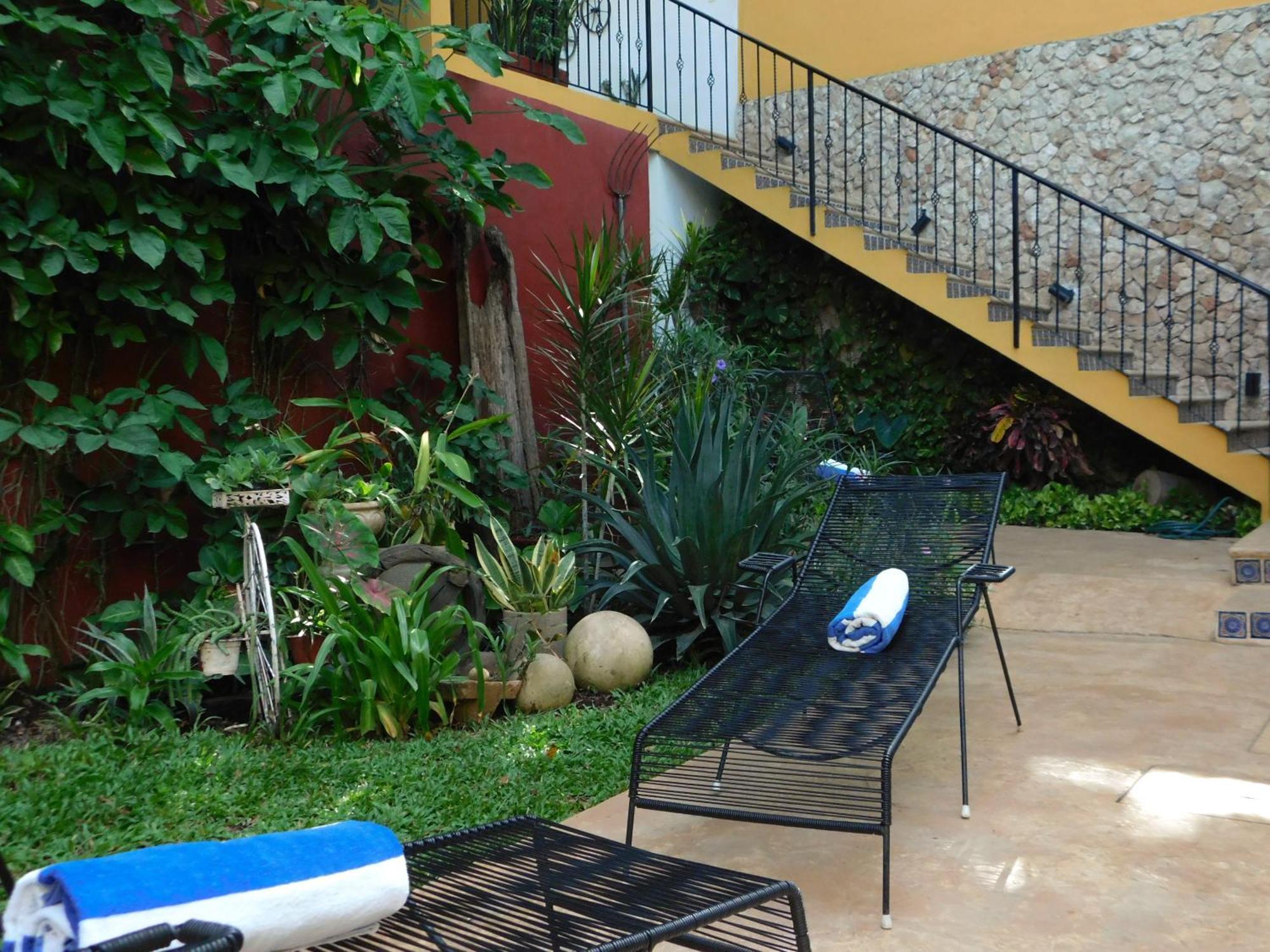 Hotel Boutique Casa Flor De Mayo Merida Exterior photo